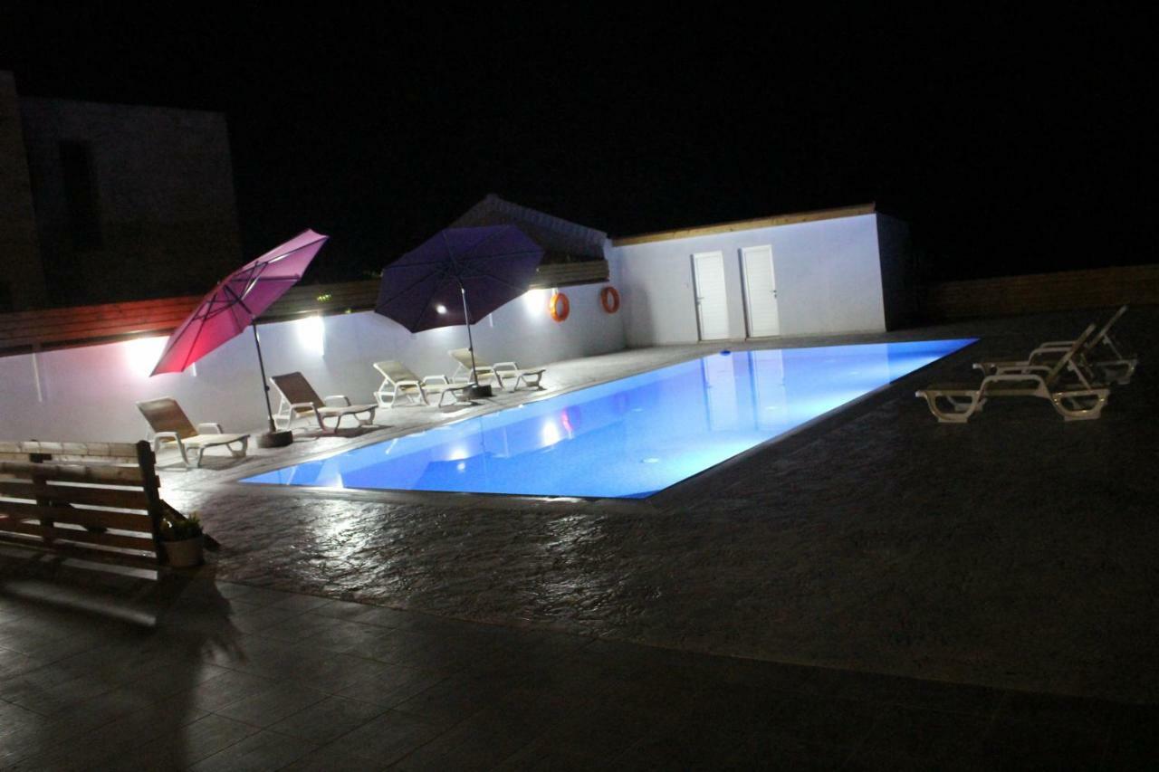 Berryrose Villa Perivolia Exterior photo